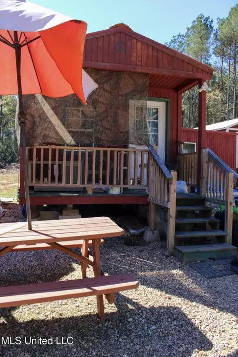 Exterior - 2108 Joel Lang Rd, Mccomb, MS 39648 photo 12 of 21