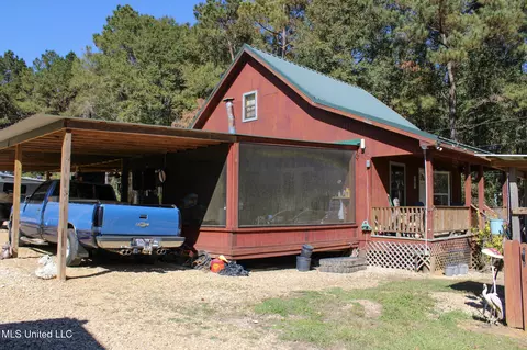 Exterior - 2108 Joel Lang Rd, Mccomb, MS 39648 photo 2 of 21