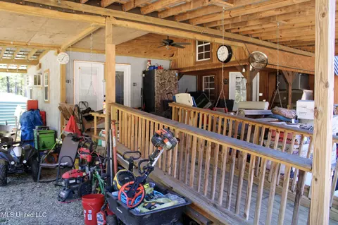 Exterior - 2108 Joel Lang Rd, Mccomb, MS 39648 photo 8 of 21