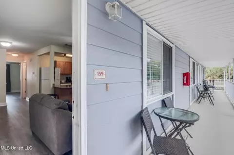 1664 Beach Blvd #159, Biloxi, MS 39531