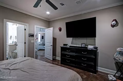 Bedroom - 217 Stonebridge Blvd, Brandon, MS 39042 photo 2 of 3