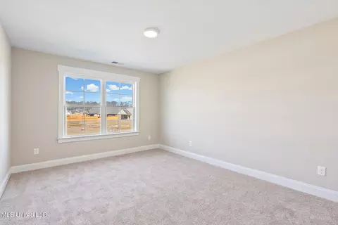 Bedroom - 709 Bolivar Dr, Nesbit, MS 38651 photo 3 of 6