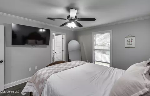 Bedroom - 730 Sawgrass Lakes Dr, Brandon, MS 39042 photo 6 of 9