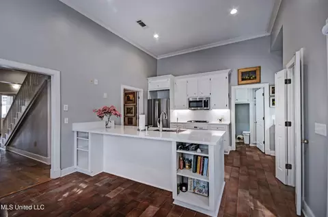 Kitchen - 112 Dumaine Pl, Madison, MS 39110 photo 1 of 5
