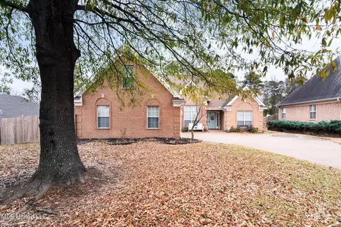 Other - 1106 Fawn Dr, Hernando, MS 38632 photo 1 of 10