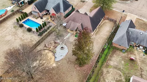 View/Area - 1106 Fawn Dr, Hernando, MS 38632 photo 3 of 6