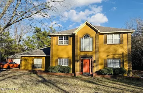 2311 Shady Wood Dr, Tupelo, MS 38801
