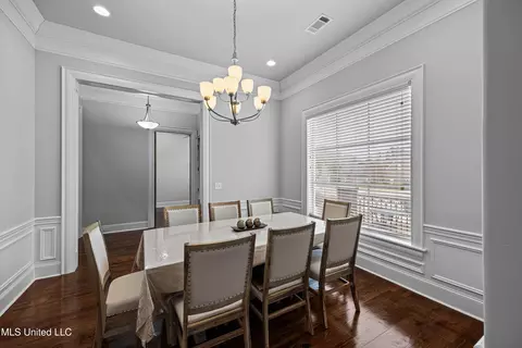 Dining - 116 Carrington Dr, Madison, MS 39110 photo 2 of 2