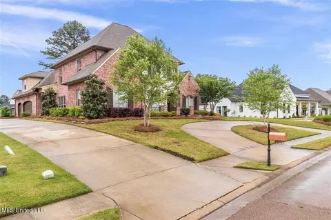 Exterior - 116 Carrington Dr, Madison, MS 39110 photo 3 of 4