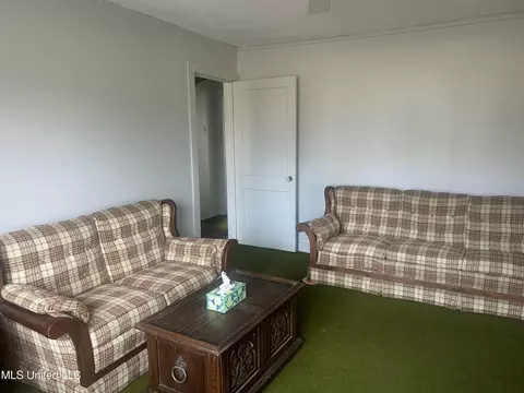 363 W Park Ave, Drew, MS 38737 photo 6