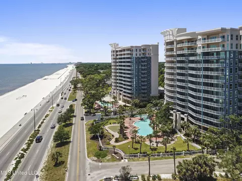 2230 Beach Dr #P-101, Gulfport, MS 39507