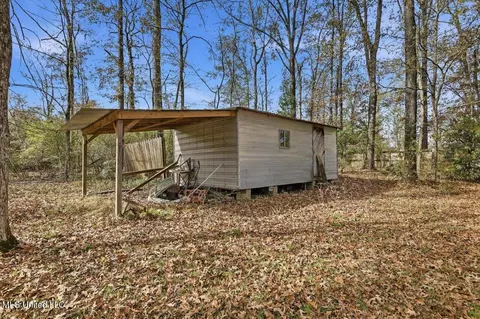 Exterior - 2155 Jack Johnson Rd, Terry, MS 39170 photo 13 of 13