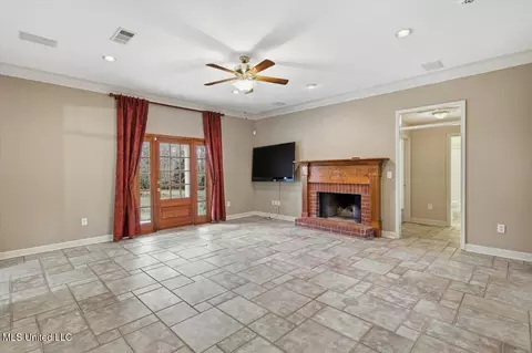 Living - 2155 Jack Johnson Rd, Terry, MS 39170 photo 4 of 4