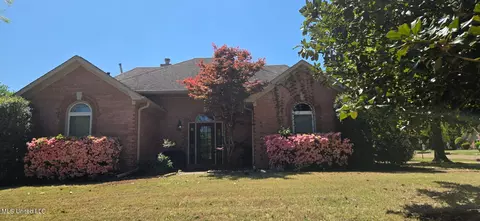 6080 Morgan Dr, Olive Branch, MS 38654
