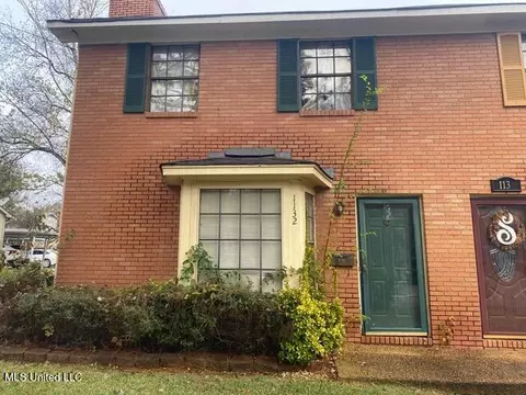 1132 Woodfield Dr, Jackson, MS 39211