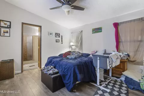 Bedroom - 92 Sam Davis Dr, Perkinston, MS 39573 photo 3 of 5
