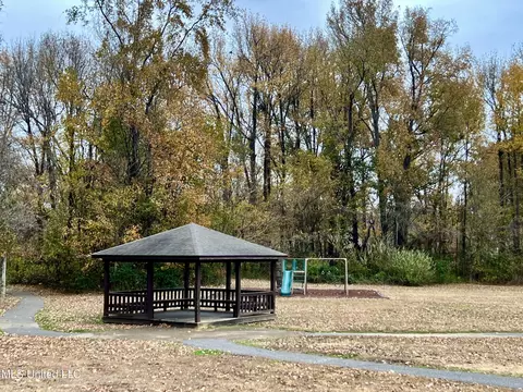 Other - 1280 S Lake Dr, Hernando, MS 38632 photo 11 of 18