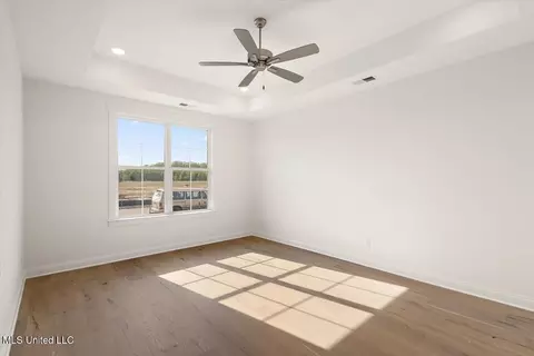Bedroom - 838 W Quitman Ct, Nesbit, MS 38651 photo 2 of 8