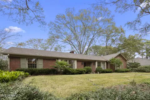 Exterior - 5550 River Thames Rd, Jackson, MS 39211 photo 4 of 9