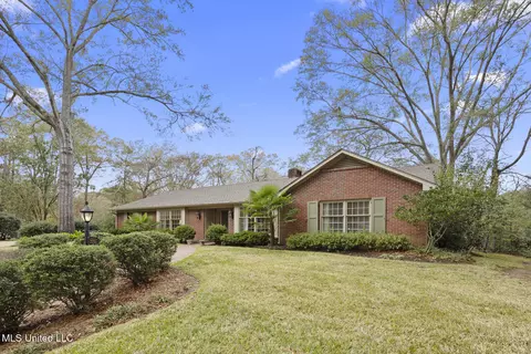 Exterior - 5550 River Thames Rd, Jackson, MS 39211 photo 2 of 9