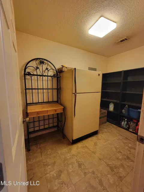 Other - 7204 Hampton Dr, Biloxi, MS 39532 photo 5 of 9