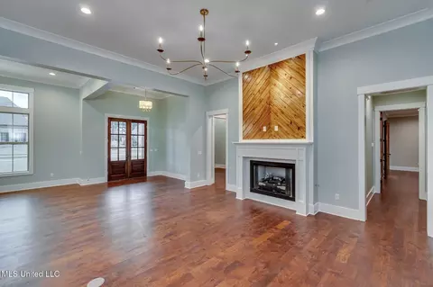 Living - 116 Anna Cv, Madison, MS 39110 photo 2 of 2