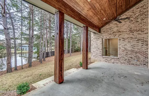 Exterior - 116 Anna Cv, Madison, MS 39110 photo 2 of 2