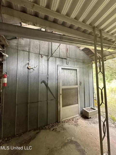 1567 County Road 8, Laurel, MS 39443 photo 30