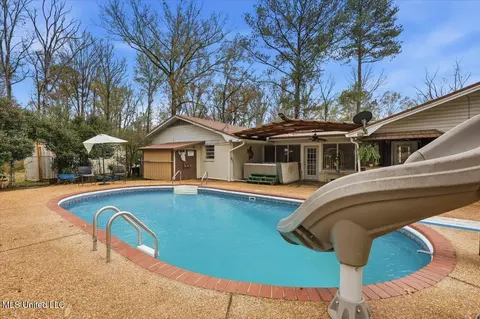Exterior - 276 Stanton St, Forest, MS 39074 photo 6 of 12