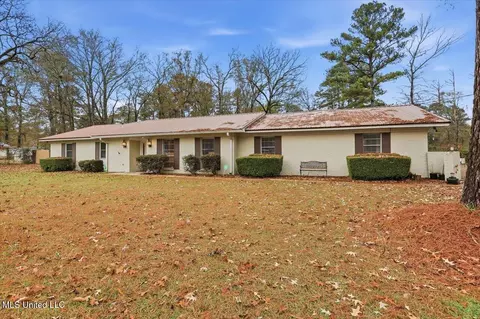 Exterior - 276 Stanton St, Forest, MS 39074 photo 3 of 12