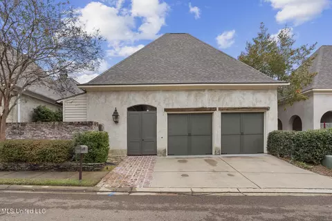 6 Arlington Park, Jackson, MS 39211