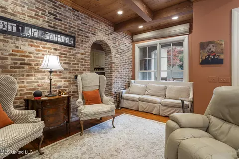 6 Arlington Park, Jackson, MS 39211 photo 16