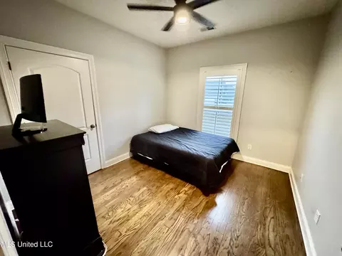 Bedroom - 1432 W Notting Hill Cv, Hernando, MS 38632 photo 3 of 3