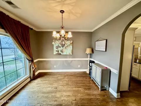Dining - 1432 W Notting Hill Cv, Hernando, MS 38632 photo 1 of 2