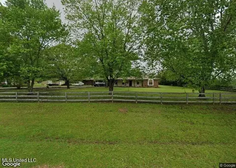 615 Early Grove Rd, Lamar, MS 38642