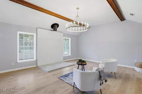 Living - 2339 N Pine Lea Dr, Jackson, MS 39209 photo 4 of 6