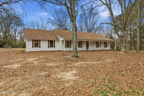 2339 N Pine Lea Dr, Jackson, MS 39209