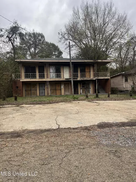 1415 Shirley Ave, Jackson, MS 39204