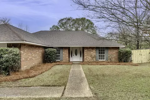 409 Hawthorne Dr, Madison, MS 39110