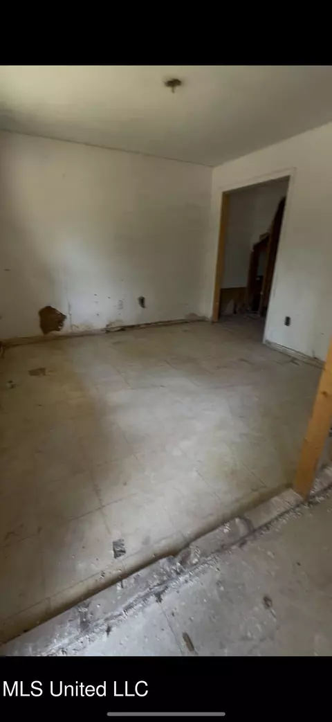 1850 Harrison Ave, Jackson, MS 39204 photo 3