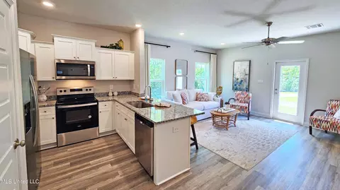 122 Debuys Rd, Biloxi, MS 39531 photo 8