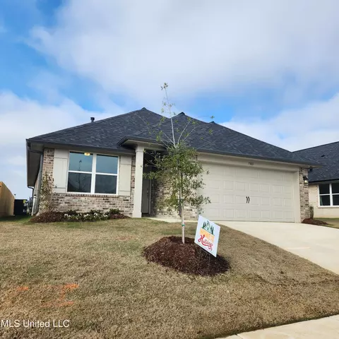 7745 Ferndale Dr, Olive Branch, MS 38654