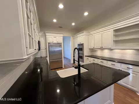 Kitchen - 113 Reserve Xing, Madison, MS 39110 photo 1 of 11