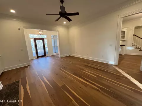 Living - 113 Reserve Xing, Madison, MS 39110 photo 10 of 13
