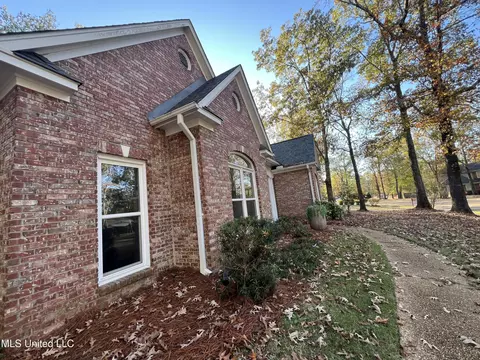 Exterior - 113 Reserve Xing, Madison, MS 39110 photo 2 of 22