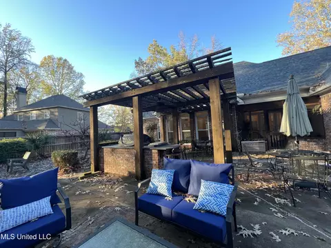 Exterior - 113 Reserve Xing, Madison, MS 39110 photo 10 of 22