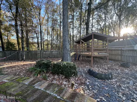 Exterior - 113 Reserve Xing, Madison, MS 39110 photo 13 of 22