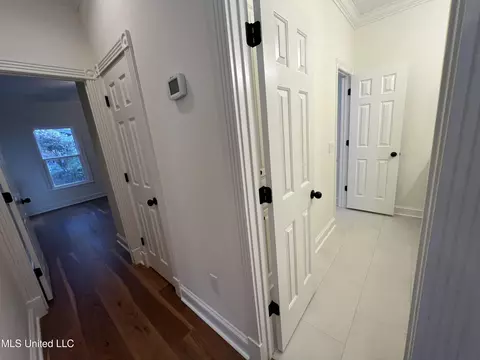 Entry Way - 113 Reserve Xing, Madison, MS 39110 photo 4 of 15