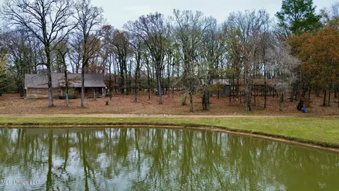 442 Ratliff Ferry Rd, Canton, MS 39046