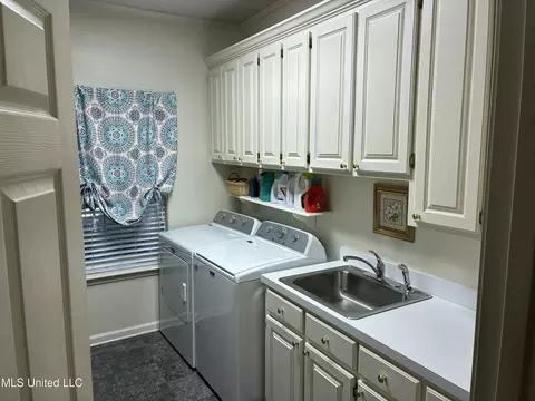 1025 West St, Wesson, MS 39191 photo 12